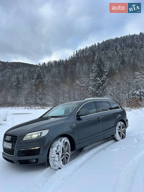 Позашляховик / Кросовер Audi Q7 2007 в Калуші