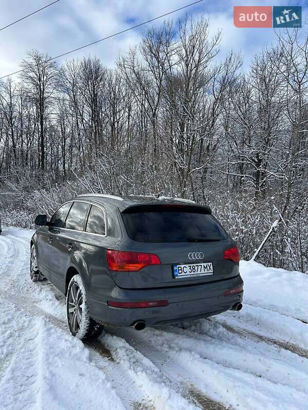 Позашляховик / Кросовер Audi Q7 2007 в Калуші