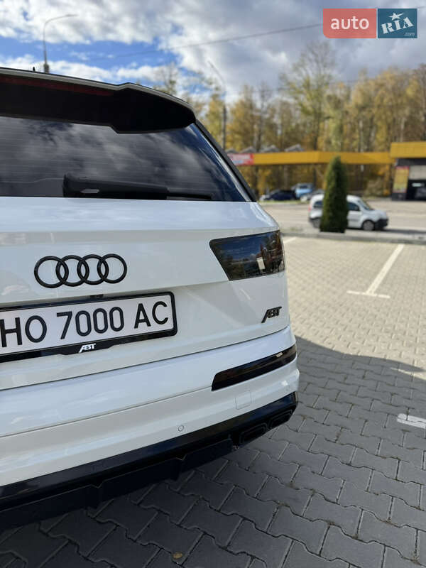 Внедорожник / Кроссовер Audi Q7 2016 в Тернополе