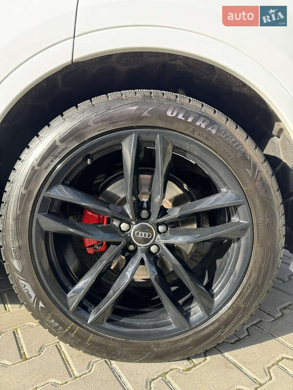 Внедорожник / Кроссовер Audi Q7 2016 в Тернополе