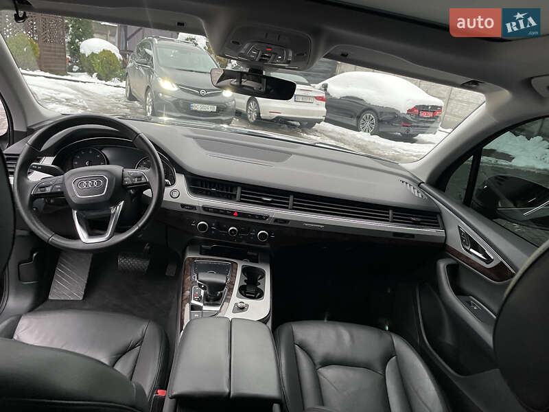Внедорожник / Кроссовер Audi Q7 2017 в Львове
