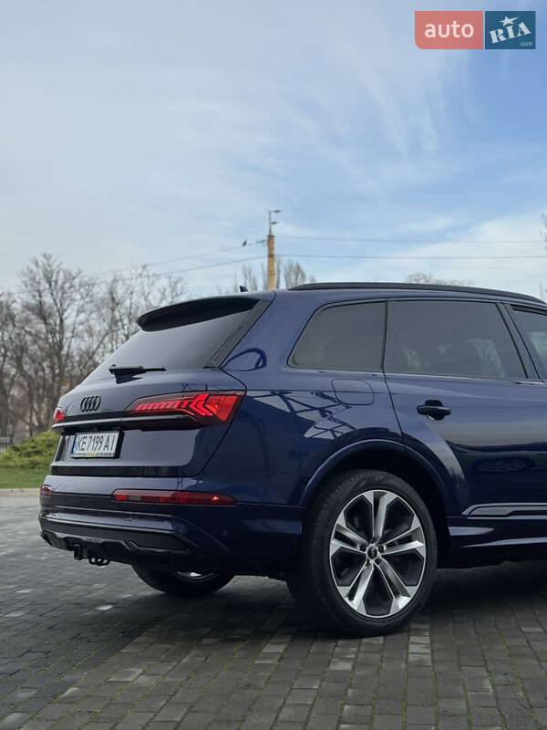 Внедорожник / Кроссовер Audi Q7 2021 в Днепре фото 38 Внедорожник / Кроссовер Audi Q7 2021 в Днепре