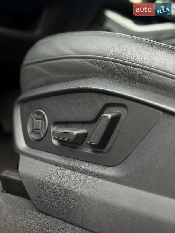 Внедорожник / Кроссовер Audi Q7 2021 в Днепре фото 13 Внедорожник / Кроссовер Audi Q7 2021 в Днепре