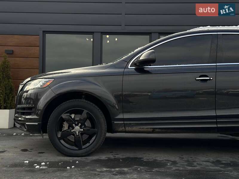 Позашляховик / Кросовер Audi Q7 2014 в Рівному