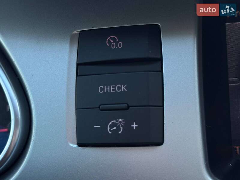 Позашляховик / Кросовер Audi Q7 2014 в Рівному