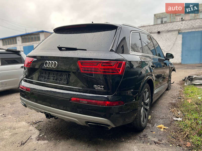 Audi Q7 2018