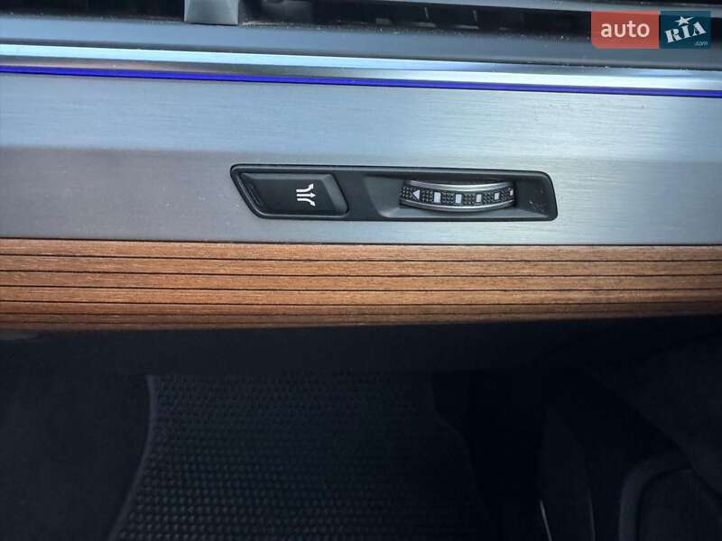 Позашляховик / Кросовер Audi Q7 2017 в Лохвиці