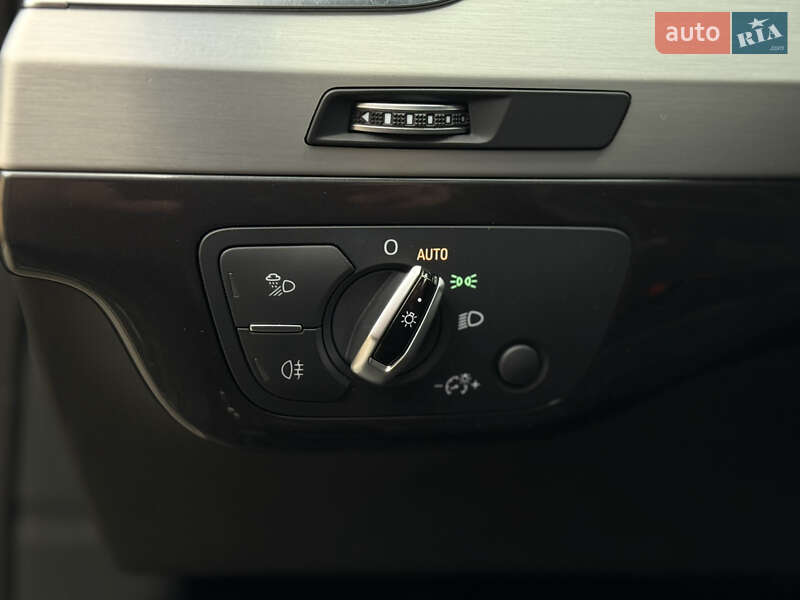 Внедорожник / Кроссовер Audi Q7 2015 в Ужгороде