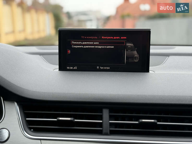 Внедорожник / Кроссовер Audi Q7 2015 в Ужгороде