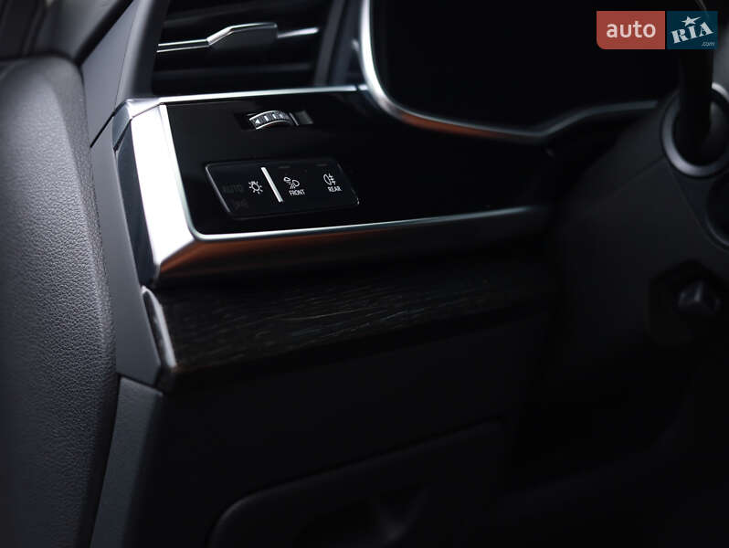 Внедорожник / Кроссовер Audi Q7 2020 в Киеве фото 13 Внедорожник / Кроссовер Audi Q7 2020 в Киеве