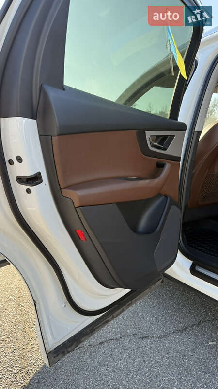 Внедорожник / Кроссовер Audi Q7 2016 в Киеве фото 26 Внедорожник / Кроссовер Audi Q7 2016 в Киеве