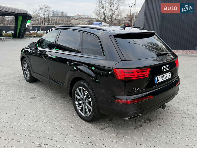 Позашляховик / Кросовер Audi Q7 2017 в Києві фото 10 Позашляховик / Кросовер Audi Q7 2017 в Києві