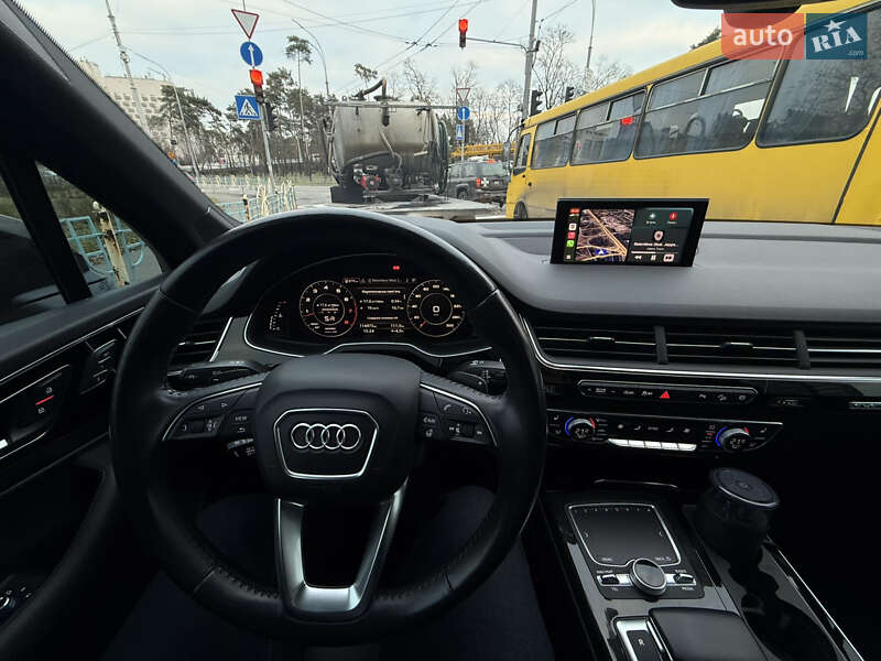 Позашляховик / Кросовер Audi Q7 2017 в Києві фото 30 Позашляховик / Кросовер Audi Q7 2017 в Києві