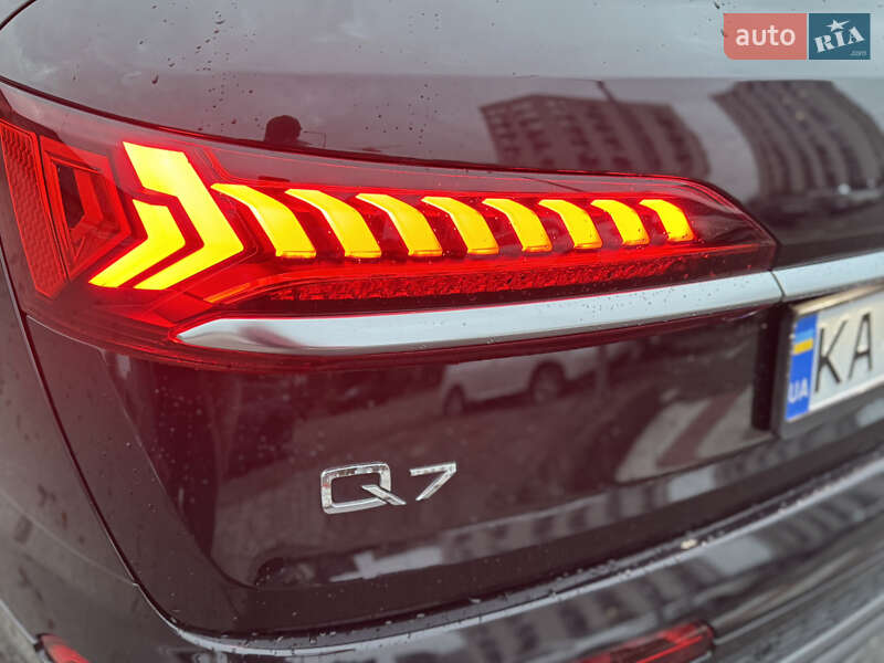 Внедорожник / Кроссовер Audi Q7 2019 в Киеве фото 23 Внедорожник / Кроссовер Audi Q7 2019 в Киеве