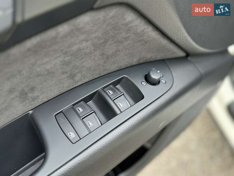 Внедорожник / Кроссовер Audi Q7 2009 в Киеве