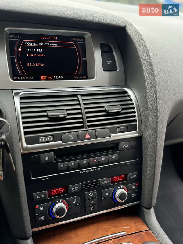 Внедорожник / Кроссовер Audi Q7 2009 в Киеве