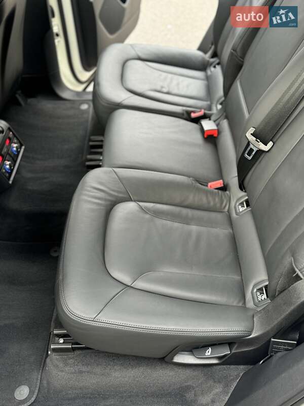 Внедорожник / Кроссовер Audi Q7 2009 в Киеве