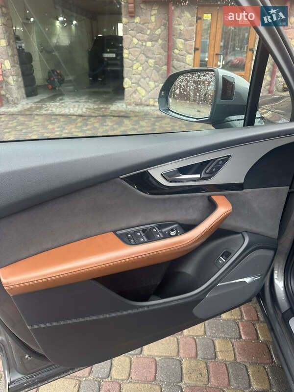 Внедорожник / Кроссовер Audi Q7 2016 в Тернополе