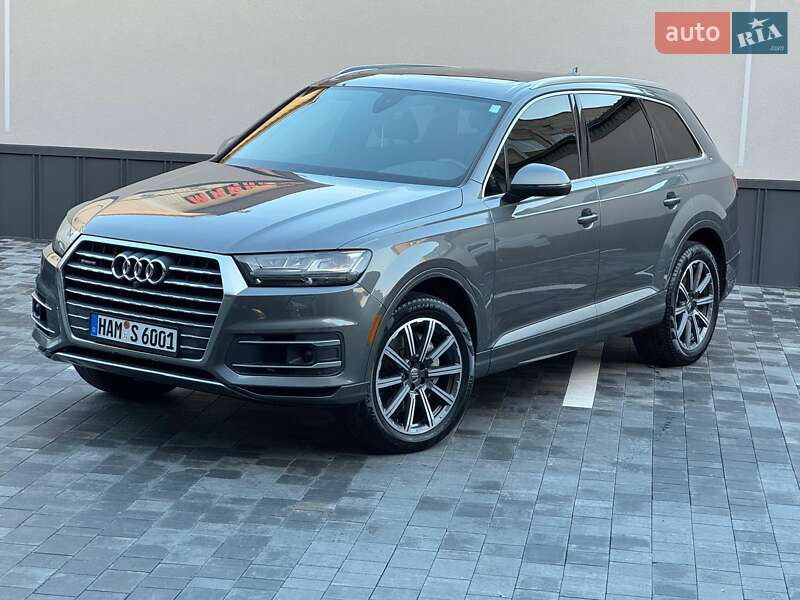 Внедорожник / Кроссовер Audi Q7 2016 в Ровно