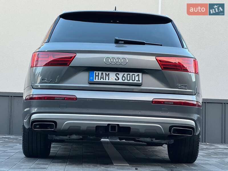 Внедорожник / Кроссовер Audi Q7 2016 в Ровно