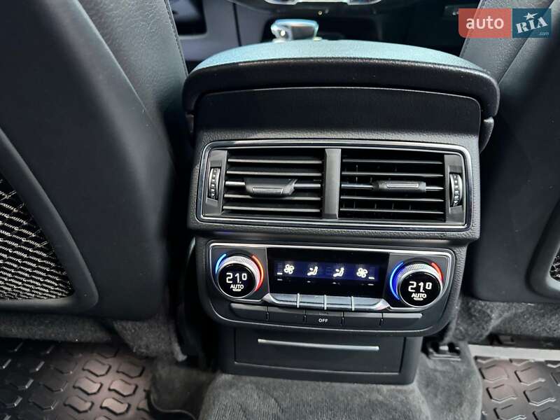 Внедорожник / Кроссовер Audi Q7 2016 в Ровно