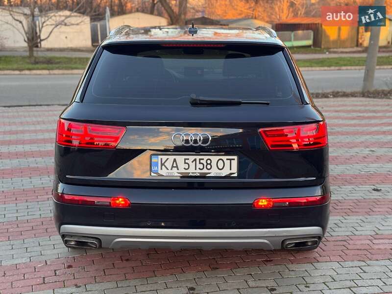 Внедорожник / Кроссовер Audi Q7 2017 в Запорожье