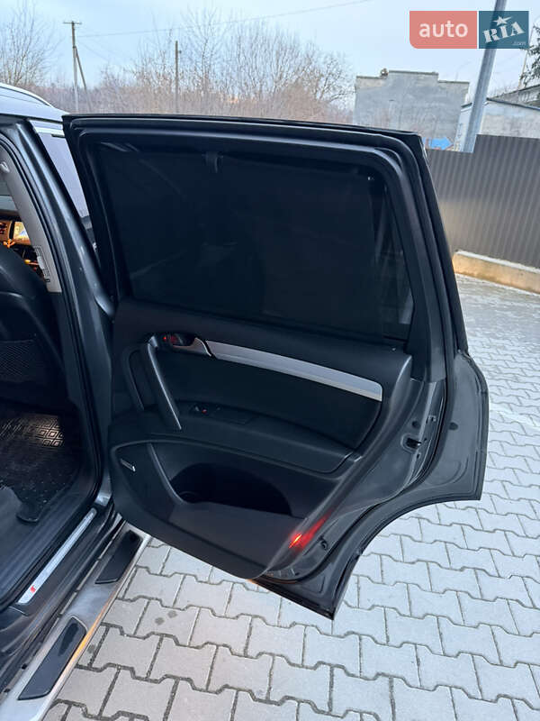 Внедорожник / Кроссовер Audi Q7 2009 в Тернополе