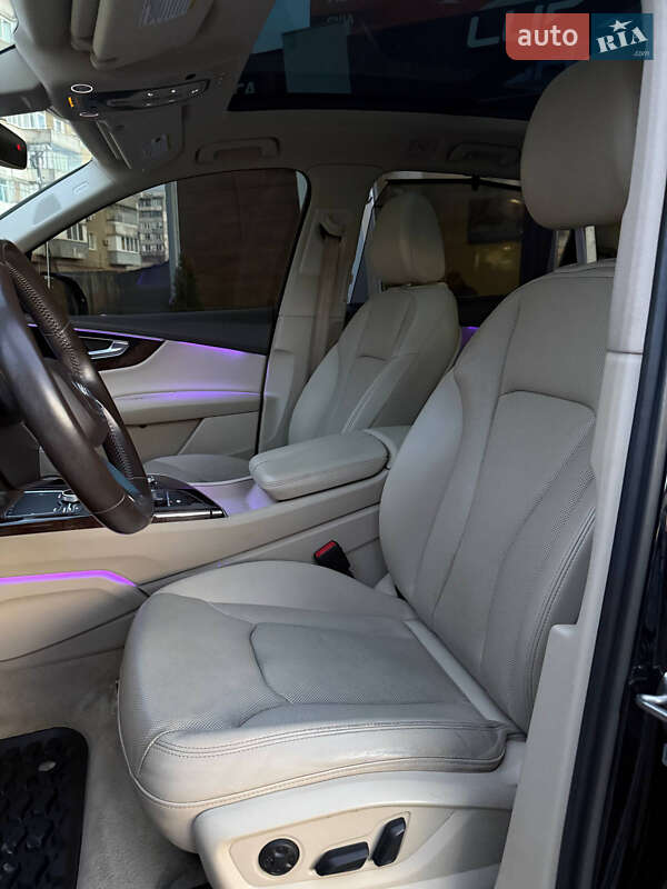 Позашляховик / Кросовер Audi Q7 2016 в Івано-Франківську фото 17 Позашляховик / Кросовер Audi Q7 2016 в Івано-Франківську