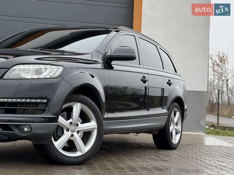 Внедорожник / Кроссовер Audi Q7 2013 в Ровно фото 7 Внедорожник / Кроссовер Audi Q7 2013 в Ровно