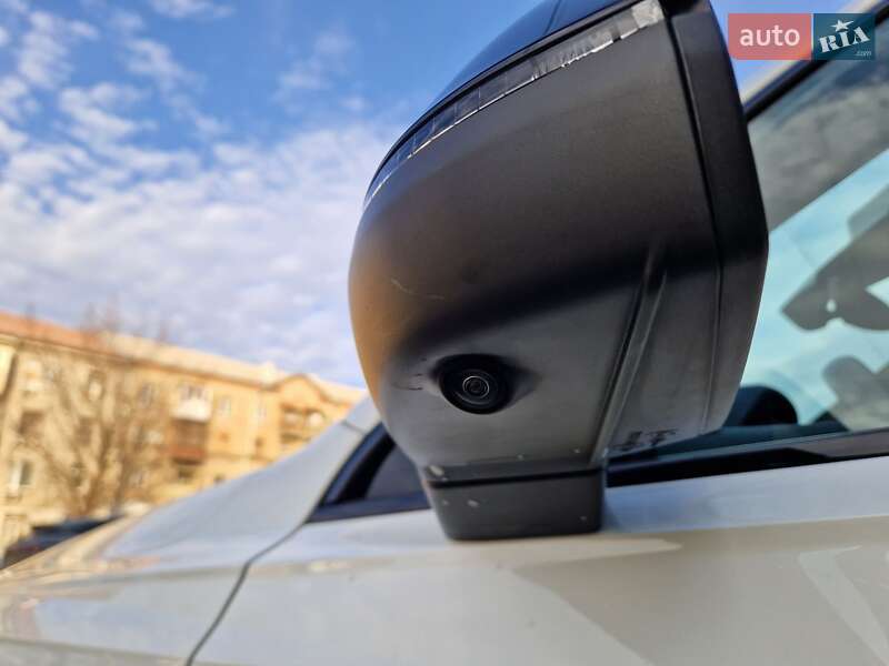 Позашляховик / Кросовер Audi Q7 2023 в Києві