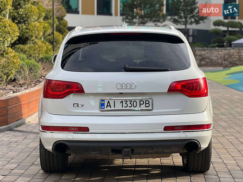 Позашляховик / Кросовер Audi Q7 2012 в Києві
