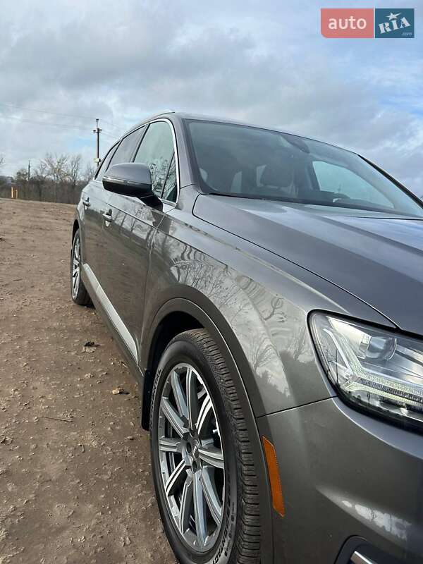 Внедорожник / Кроссовер Audi Q7 2019 в Одессе фото 18 Внедорожник / Кроссовер Audi Q7 2019 в Одессе