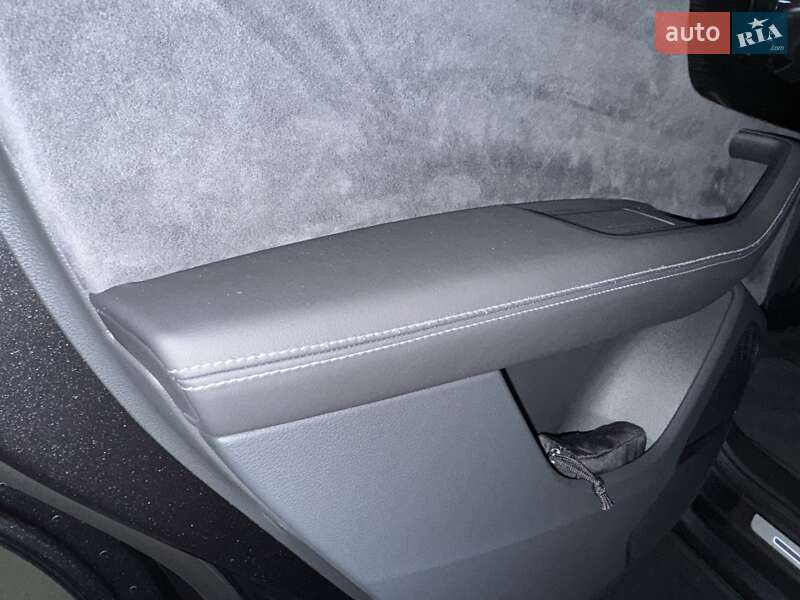 Позашляховик / Кросовер Audi Q7 2024 в Києві фото 28 Позашляховик / Кросовер Audi Q7 2024 в Києві