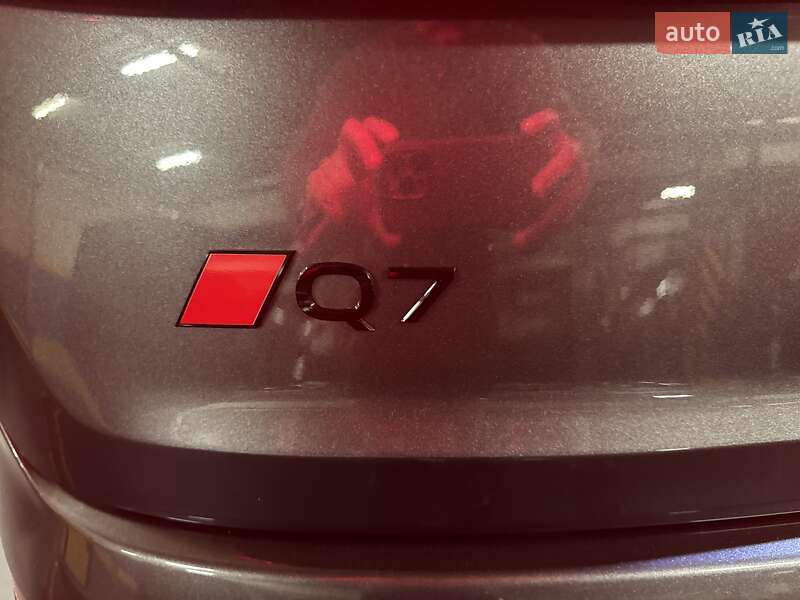 Позашляховик / Кросовер Audi Q7 2024 в Києві фото 38 Позашляховик / Кросовер Audi Q7 2024 в Києві