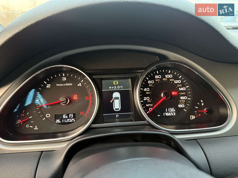 Позашляховик / Кросовер Audi Q7 2015 в Стрию