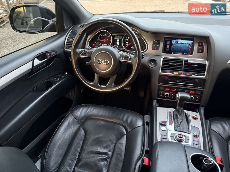 Позашляховик / Кросовер Audi Q7 2015 в Стрию