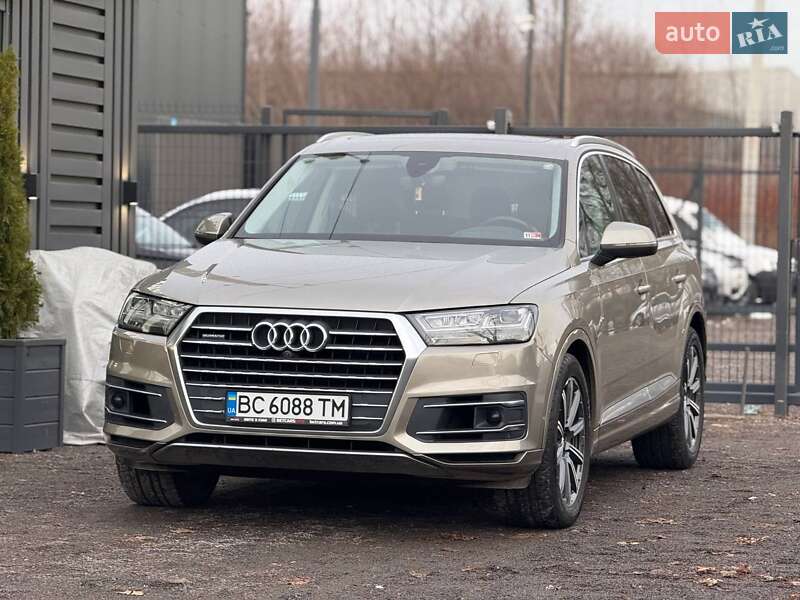 Audi Q7 2016
