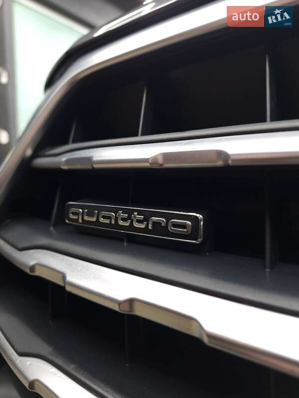 Внедорожник / Кроссовер Audi Q7 2018 в Луцке