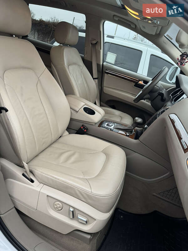 Позашляховик / Кросовер Audi Q7 2013 в Кропивницькому