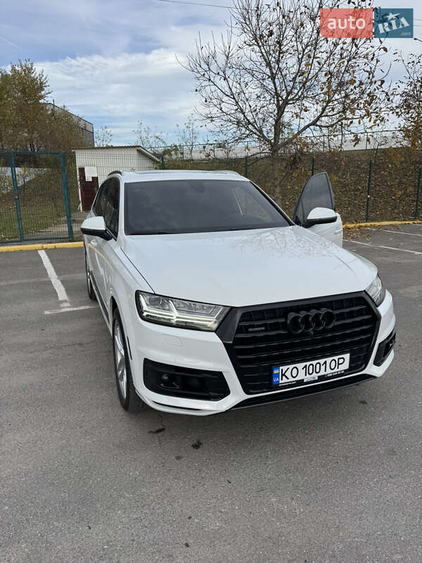 Audi Q7 2018