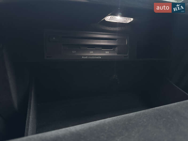 Внедорожник / Кроссовер Audi Q7 2017 в Сарнах