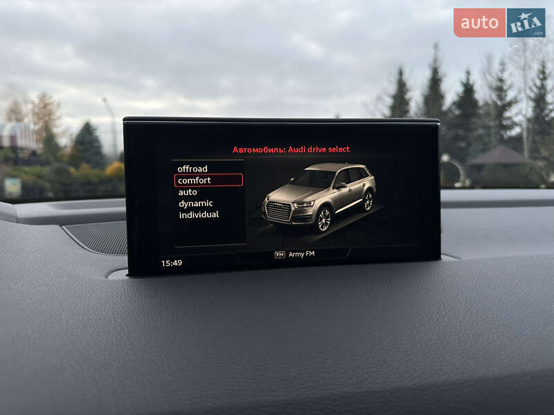 Внедорожник / Кроссовер Audi Q7 2017 в Сарнах