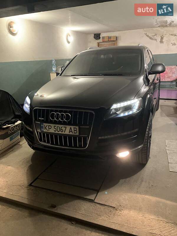 Внедорожник / Кроссовер Audi Q7 2010 в Запорожье