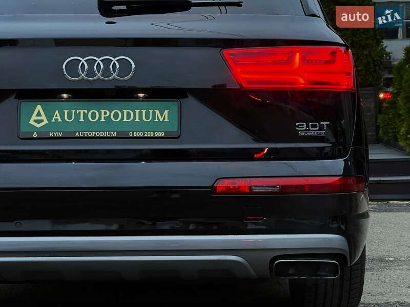 Внедорожник / Кроссовер Audi Q7 2018 в Киеве