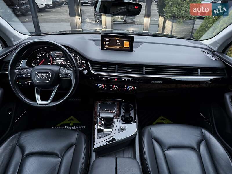Внедорожник / Кроссовер Audi Q7 2018 в Киеве