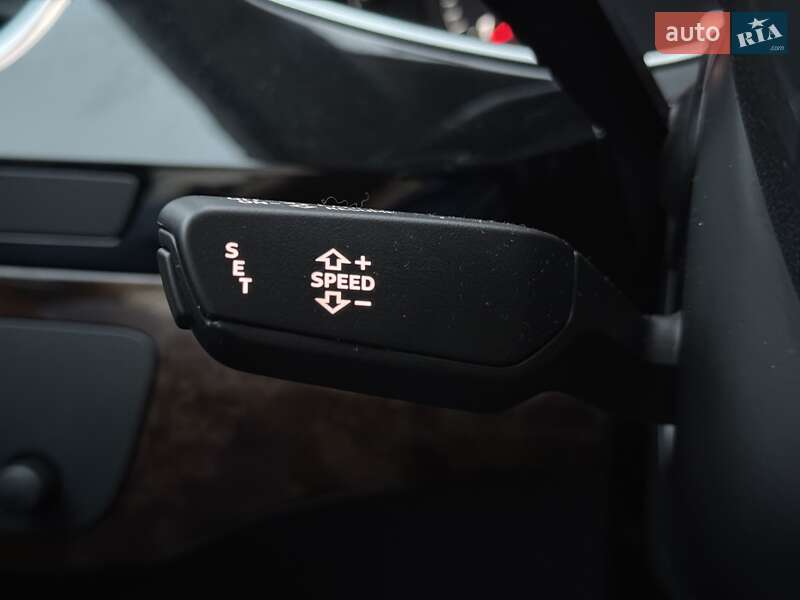 Внедорожник / Кроссовер Audi Q7 2018 в Киеве