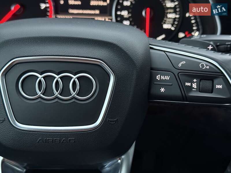 Внедорожник / Кроссовер Audi Q7 2018 в Киеве