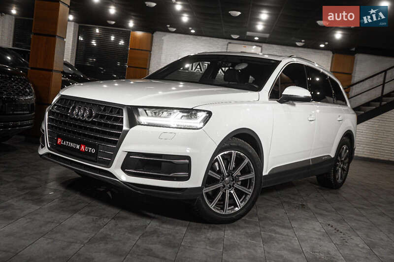 Позашляховик / Кросовер Audi Q7 2017 в Одесі