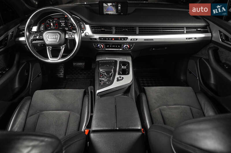 Позашляховик / Кросовер Audi Q7 2017 в Одесі