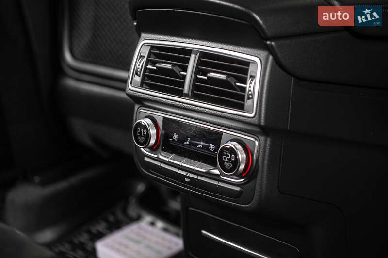 Позашляховик / Кросовер Audi Q7 2017 в Одесі